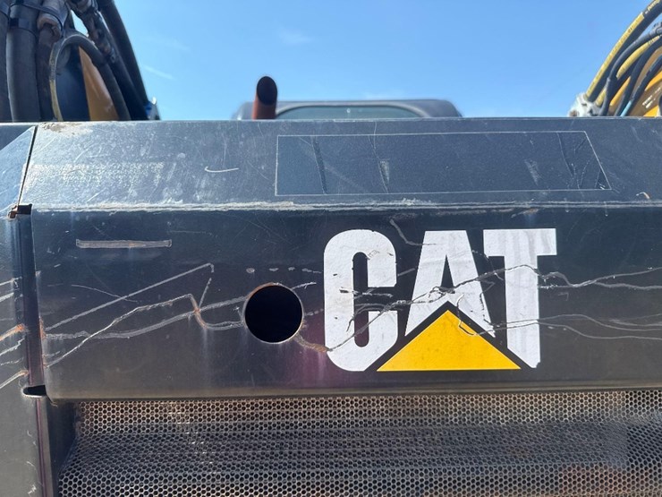 2019-caterpillar-272d2-image-13