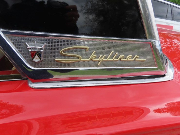 1958-ford-fairlane-500-skyliner-retractable-hardtop-image-17