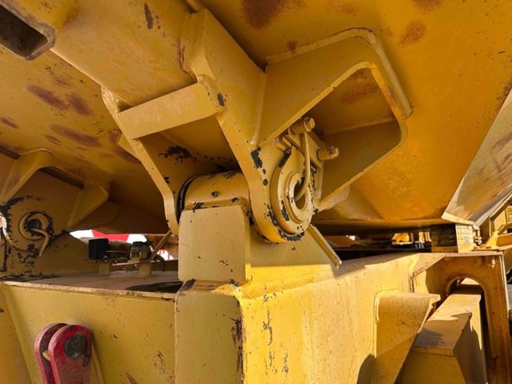 1998-volvo-a40-image-13