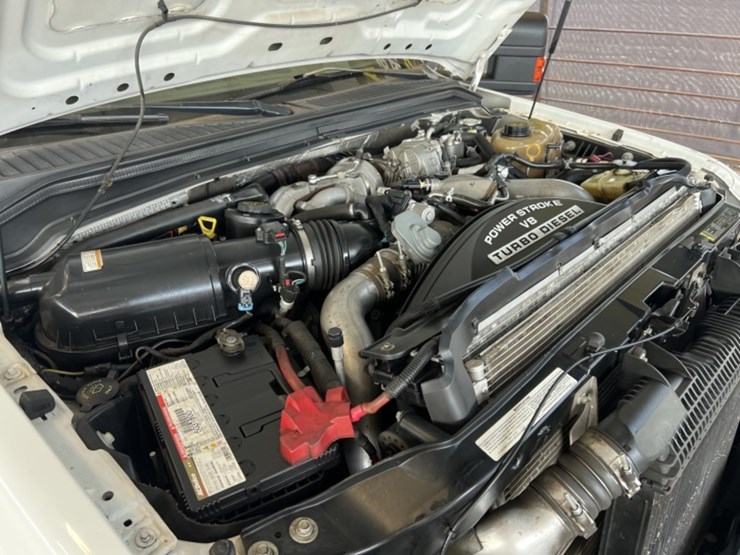 2008-ford-f550-image-15