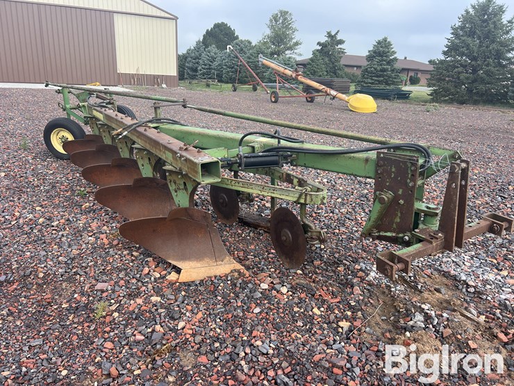 john-deere-5-image-3