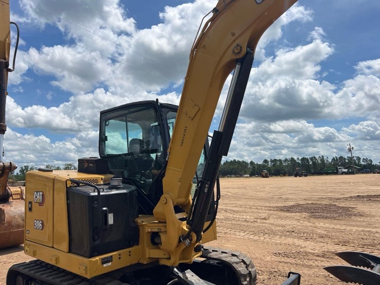 2022-caterpillar-306cr-image-25