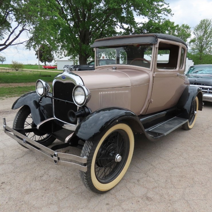 1928 FORD MODEL A