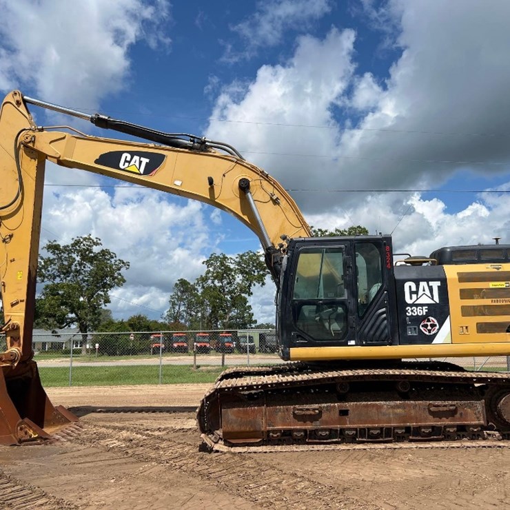 2015 CATERPILLAR 336FL