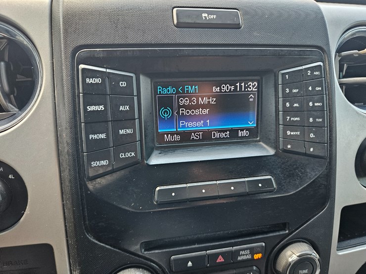 2013-ford-f150-image-48