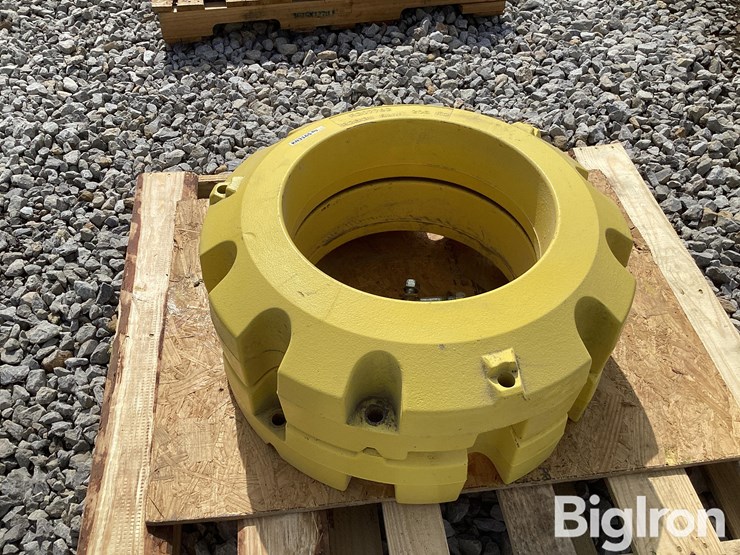 john-deere-r207782-205kg-rear-tractor-weights-image-4