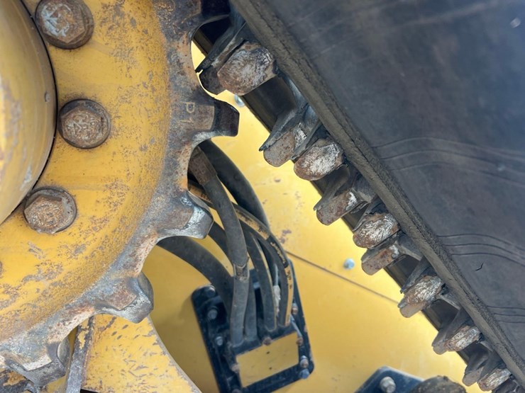 2023-caterpillar-299d3-image-20