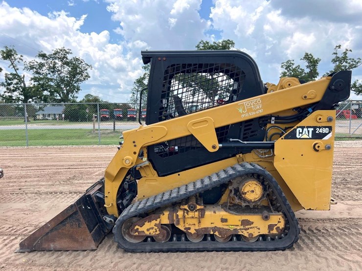 caterpillar-249d-image-1