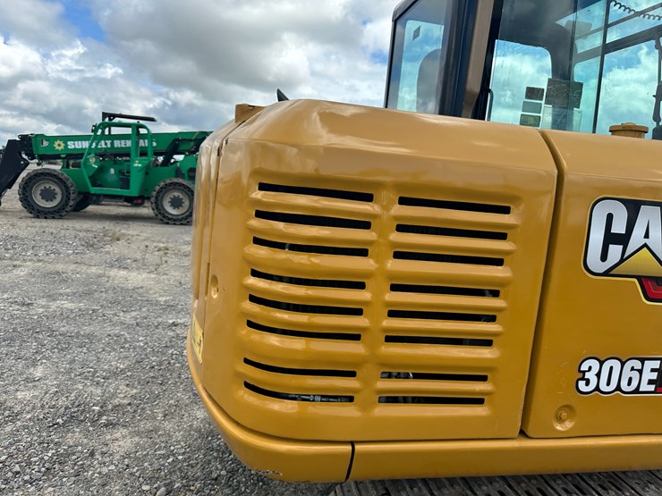 2015-caterpillar-306e-image-38