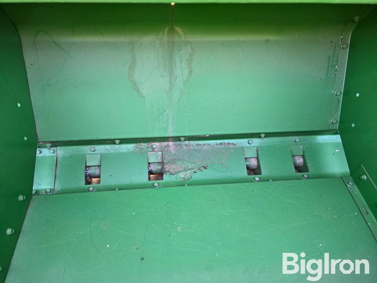 john-deere-750-image-17