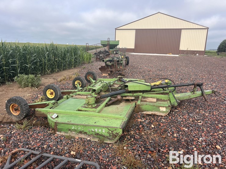 john-deere-15-image-4