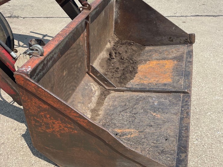 john-deere-3010-image-16