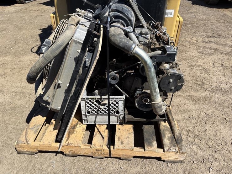 2009-caterpillar-246c-image-30