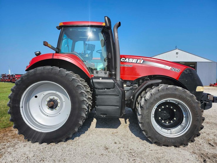 2012-case-ih-magnum-260-image-23