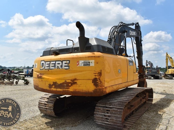 2018-deere-210g-lc-image-19