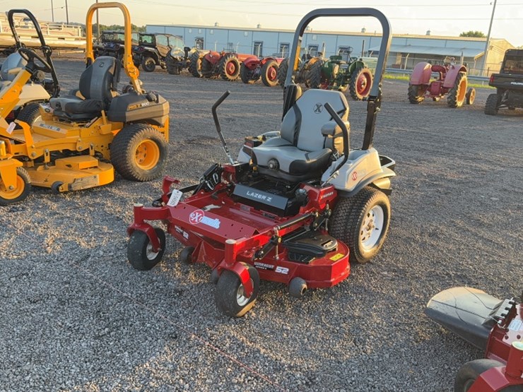 #3087-•-exmark-lazer-z-x-series-zero-turn-mower-image-1