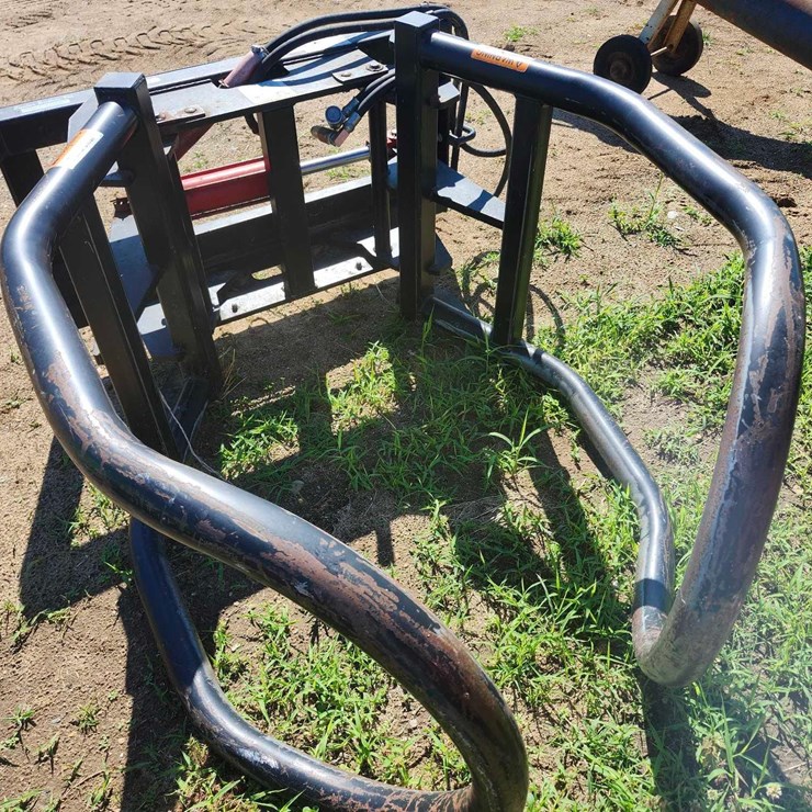 Worksaver hydraulic bale grabber