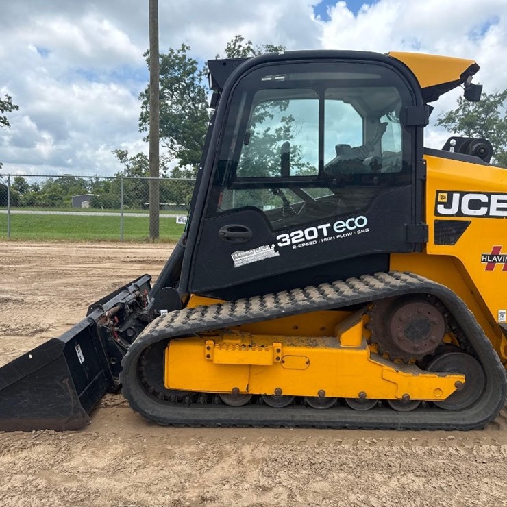 2015 JCB 320T ECO