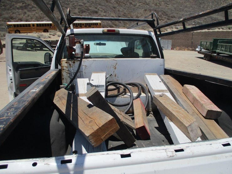 2004-ford-f250-xlt-image-14