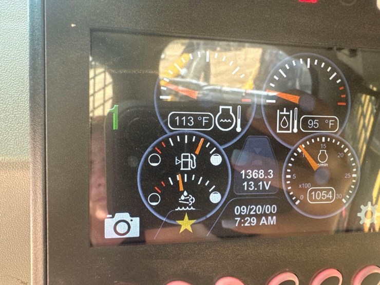 2021-caterpillar-299d3-xe-image-32