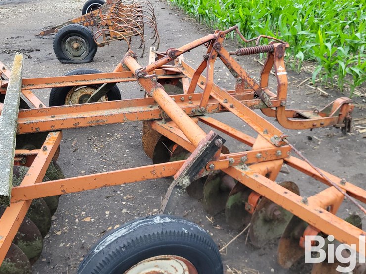 allis-chalmers-12-image-17