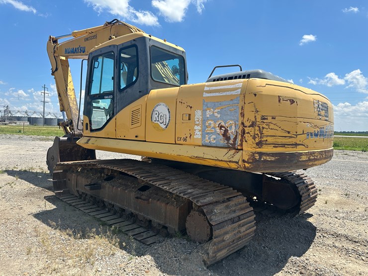 komatsu-pc200-image-4