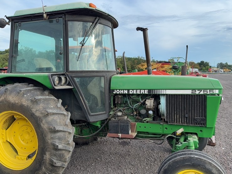 john-deere-2755-image-5