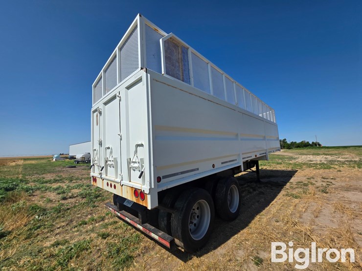 2009-courtney-berg-t/a-end-dump-silage-trailer-image-5