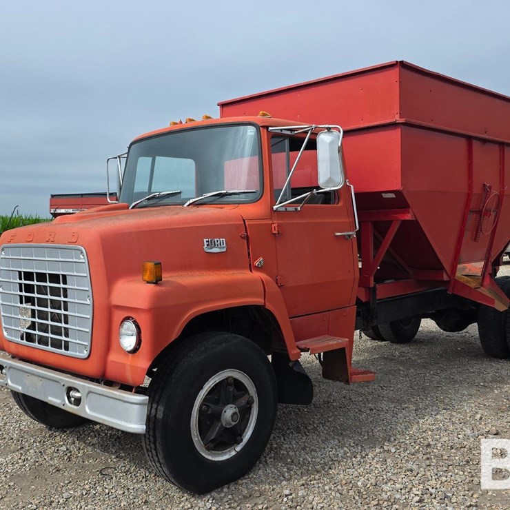 1974 FORD LN7000