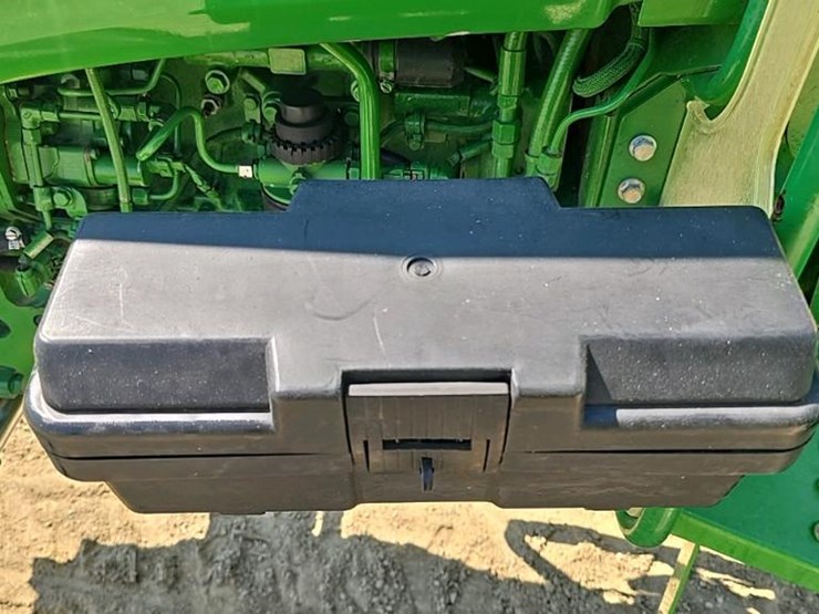 2015-john-deere-5065e-image-55