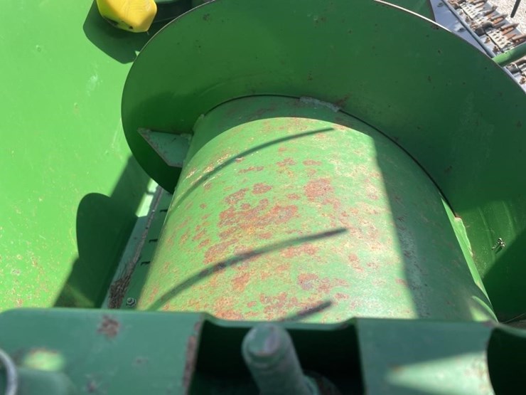 2017-john-deere-608fc-image-36
