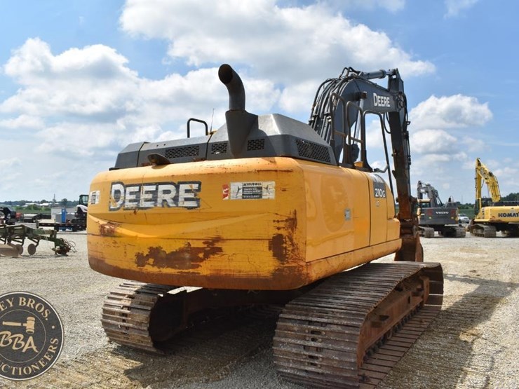 2018-deere-210g-lc-image-18