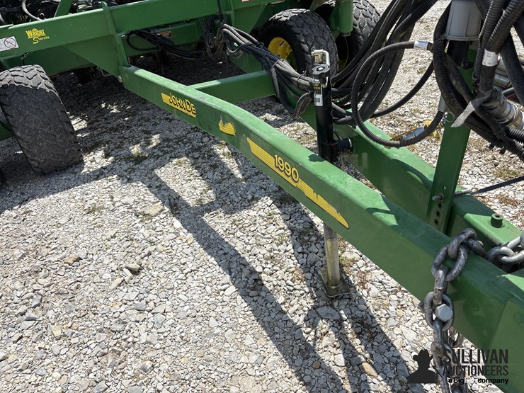2011-john-deere-1990-image-13