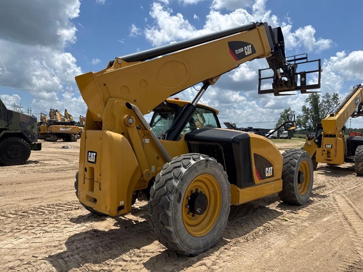 2020-caterpillar-tl1255d-image-6