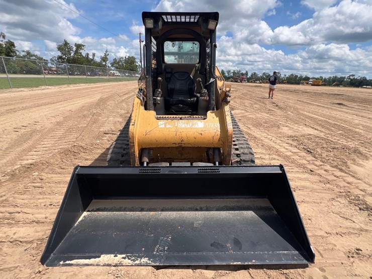 2012-caterpillar-259b3-image-7