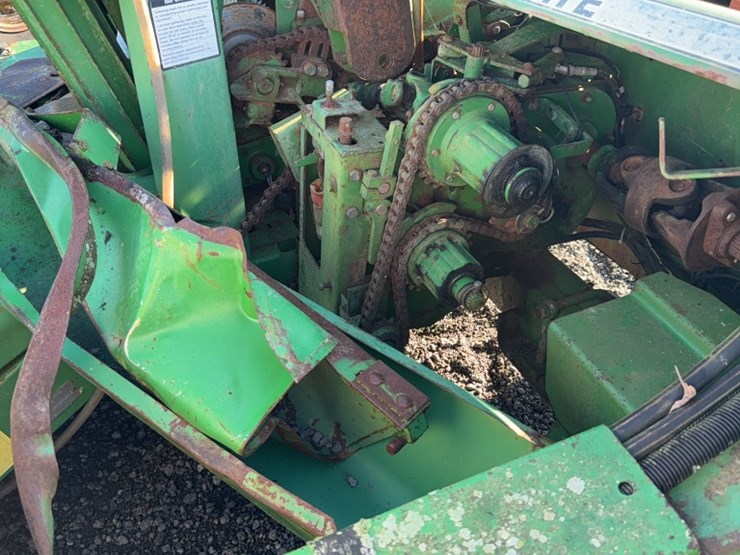 john-deere-3970-image-4