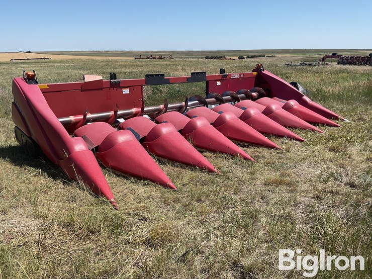 2003-case-ih-2208-image-3