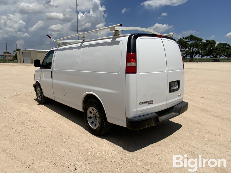 2014-chevrolet-express-1500-image-7