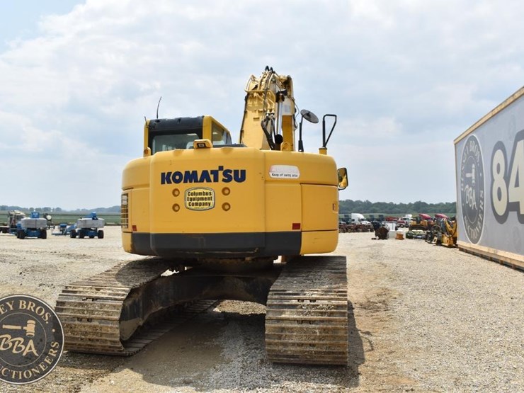 2012-komatsu-pc228us-lc-8-image-24