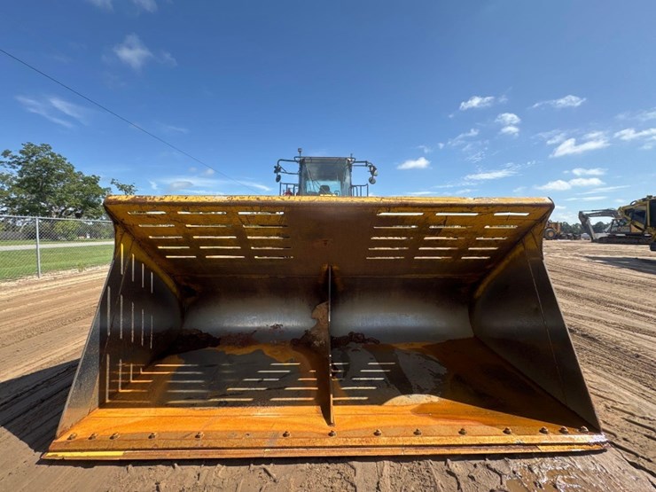 2023-komatsu-wa480-8-image-3