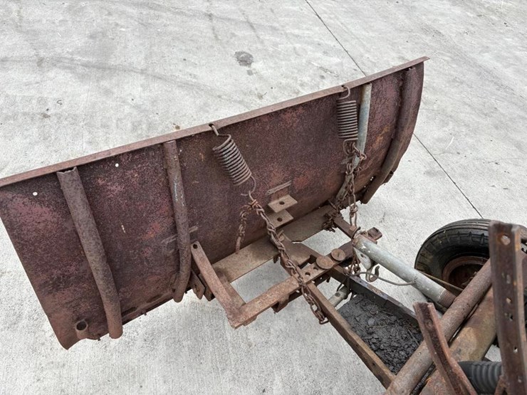 morris-minor-tractor-image-11