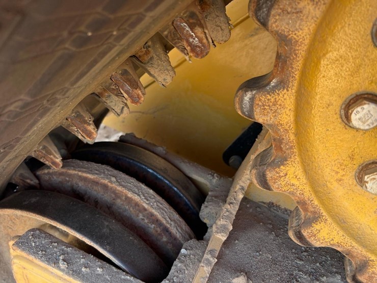2024-caterpillar-299d3-image-14