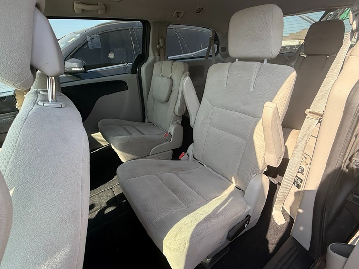 2006-dodge-grand-caravan-image-57