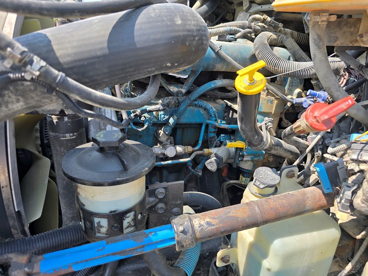 2007-international-durastar-4300-image-57