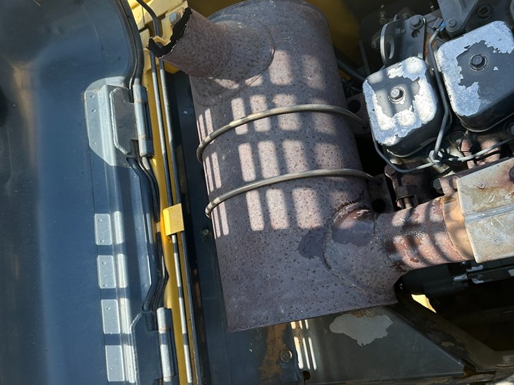 komatsu-pc200-image-70