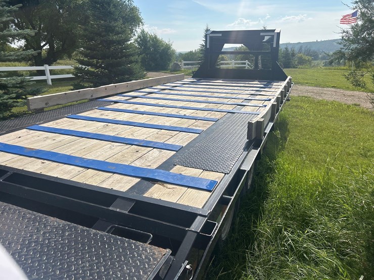 2020-pj-gooseneck-trailer-image-6
