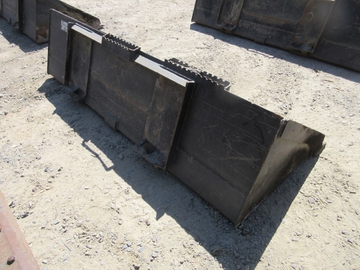 lot-of-cat-80"-skid-steer-gp-bucket,-image-3