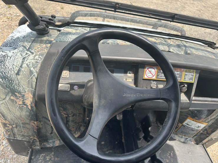 john-deere-gator-image-37