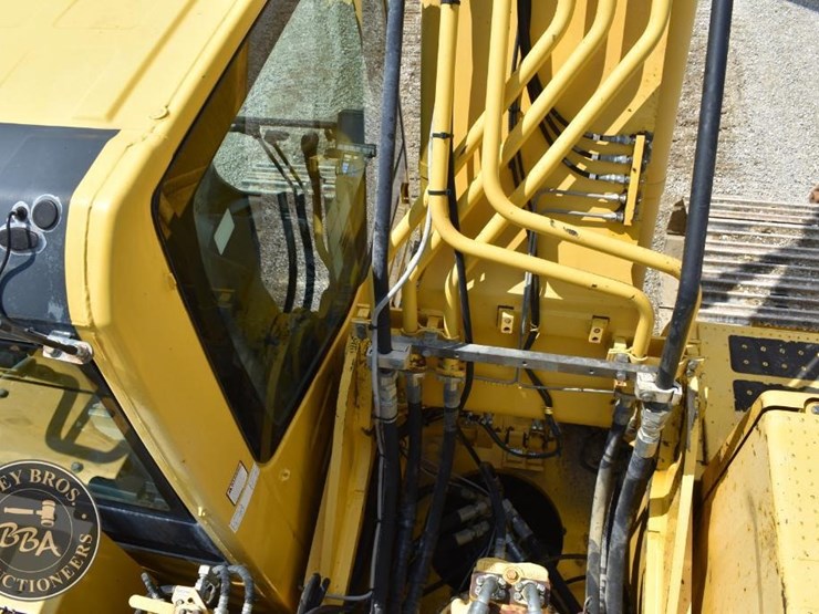 2014-komatsu-pc360-lc-10-image-61