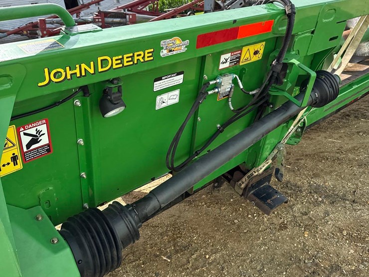 2012-john-deere-608c-image-26
